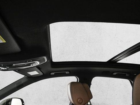 Certified 2025 Audi Q5 2.0T Premium Plus image 16