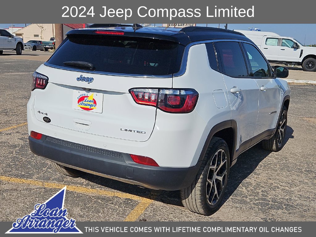 Used 2024 Jeep Compass Limited AWD/4WD image 12