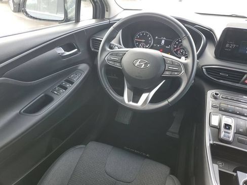 Used 2023 Hyundai Santa Fe SEL FWD image 9