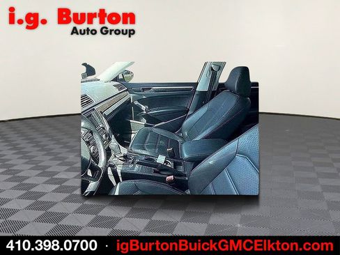 Used 2016 Volkswagen Passat 1.8T SE FWD image 5