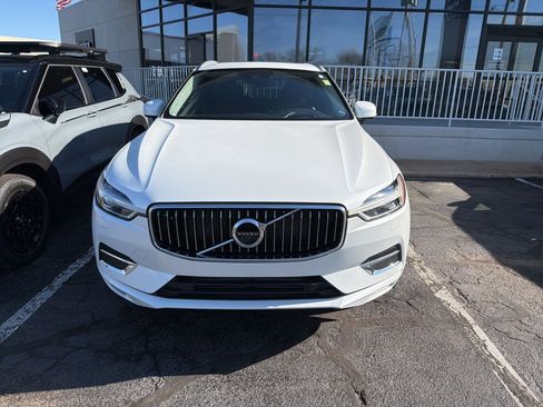Used 2020 Volvo XC60 T6 Inscription image 2