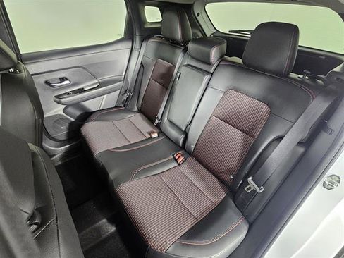 New 2026 Nissan Kicks SR w/ Cold Weather Package image 21