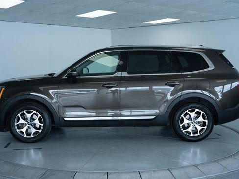 Used 2020 Kia Telluride EX FWD image 4