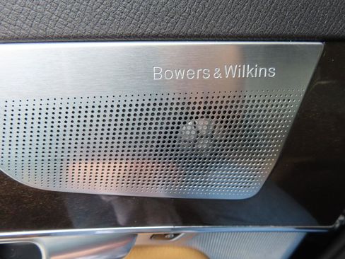 Used 2018 Volvo XC90 T6 Momentum w/ Convenience Package image 14