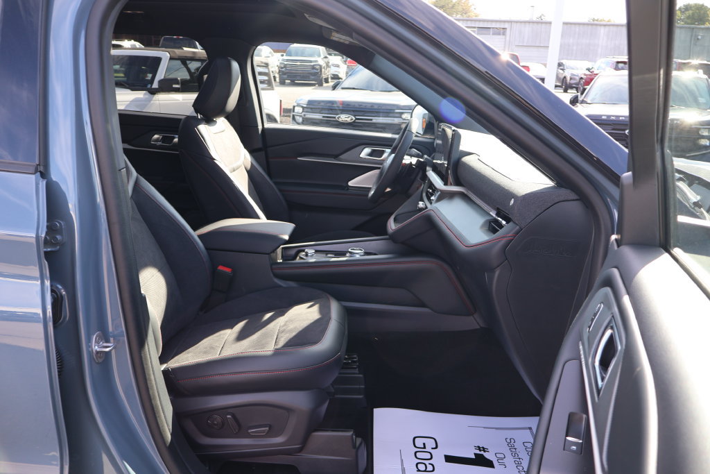 New 2026 Ford Explorer ST w/ Sun And Sound Package AWD/4WD image 27