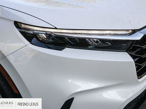 Used 2025 Honda CR-V EX image 10