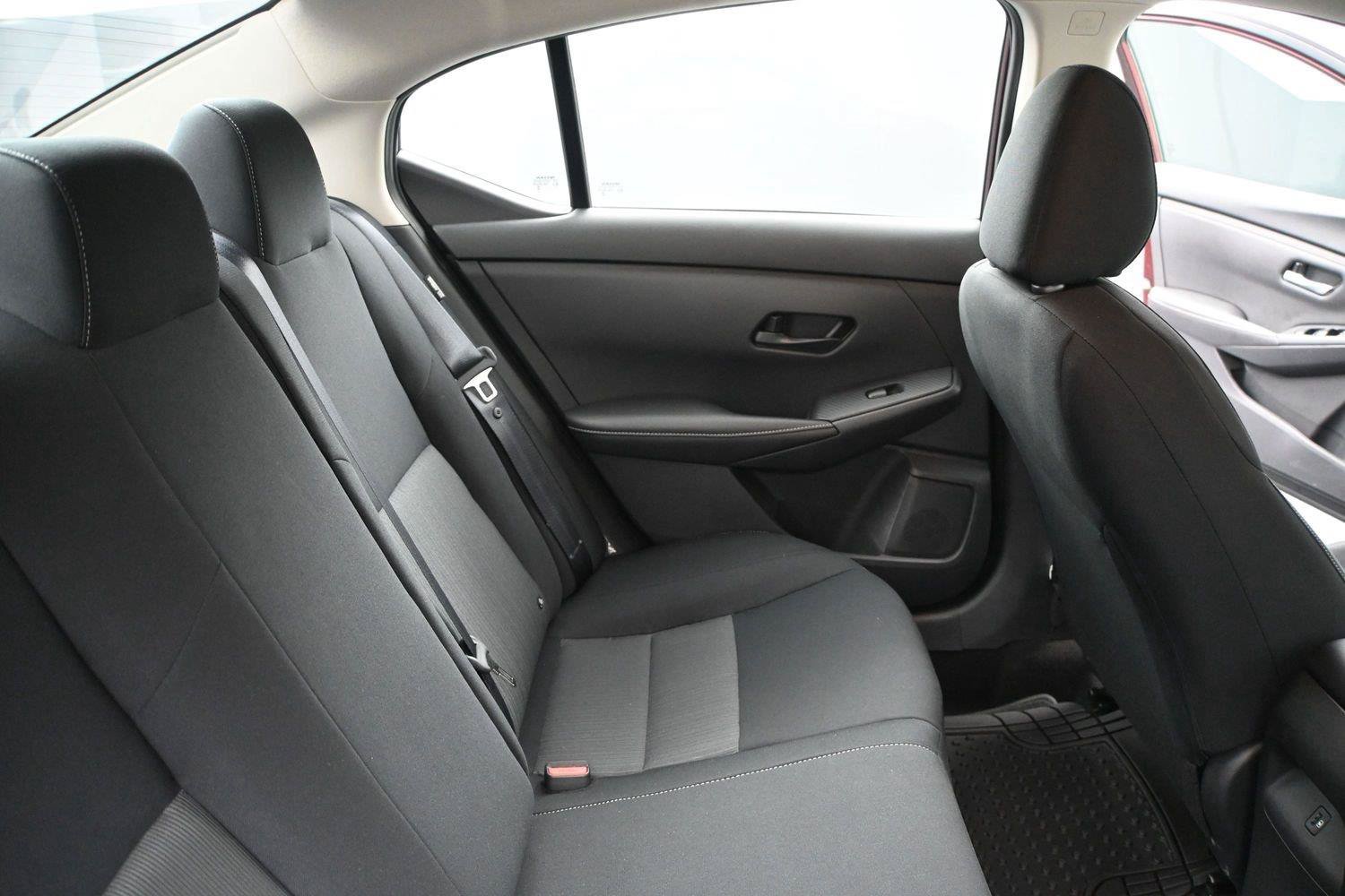 Used 2024 Nissan Sentra SV FWD image 19