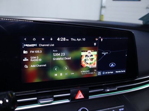 Used 2024 Hyundai Elantra Limited image 27