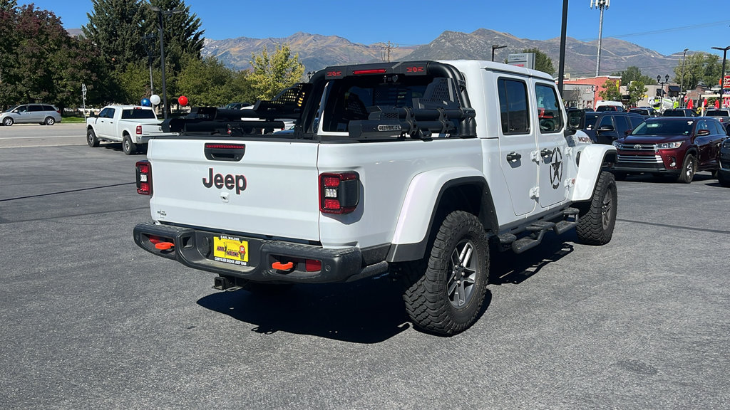 Used 2026 Jeep Gladiator Mojave AWD/4WD image 5