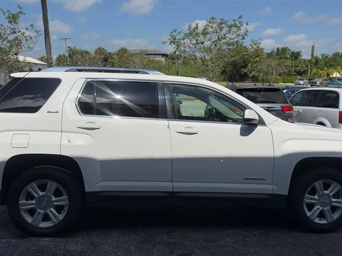 Used 2016 GMC Terrain SLE FWD image 6