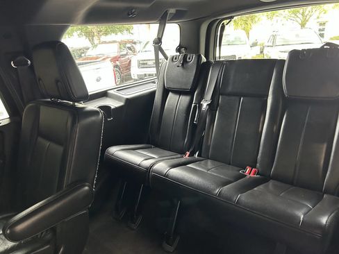 Used 2013 Ford Expedition EL Limited AWD/4WD image 37