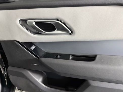 Certified 2025 Land Rover Range Rover Velar S image 29