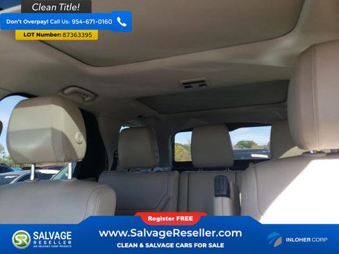 Used 2020 Land Rover Discovery SE image 13