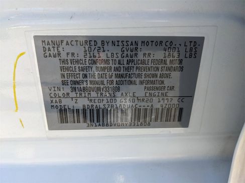 Used 2021 Nissan Sentra SR w/ SR Premium Package image 38