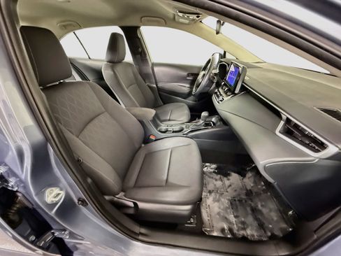 Used 2024 Toyota Corolla LE w/ LE Convenience Package FWD image 29
