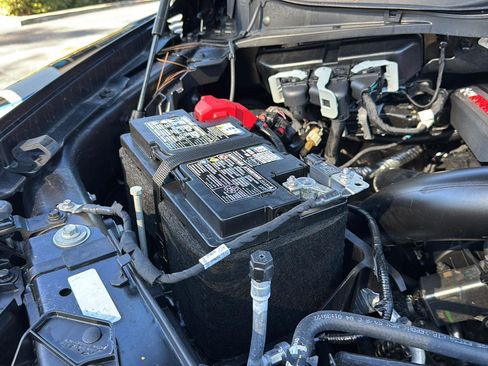 Used 2025 Ford F150 Raptor image 31