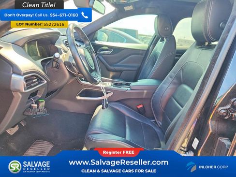 Used 2017 Jaguar F-PACE R-Sport AWD/4WD image 9