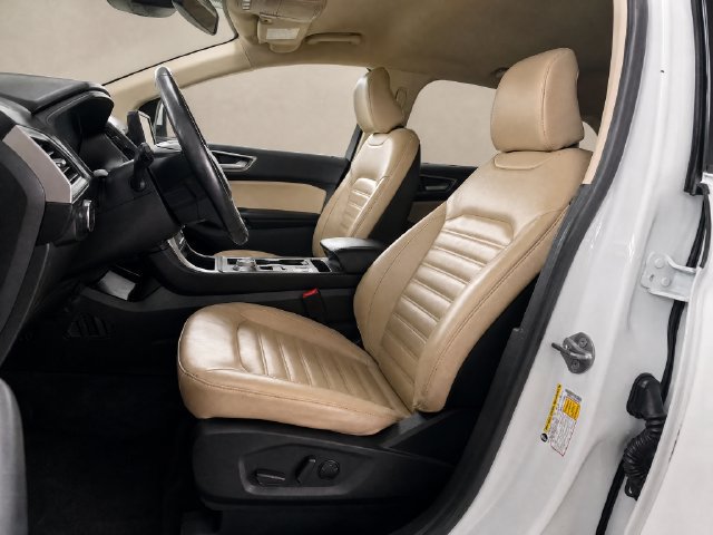 Used 2024 Ford Edge SEL AWD/4WD image 11