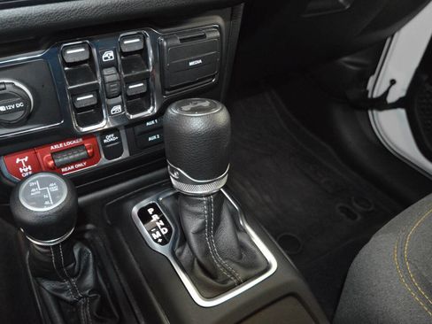 Used 2025 Jeep Wrangler Unlimited Sport S 4xe image 31