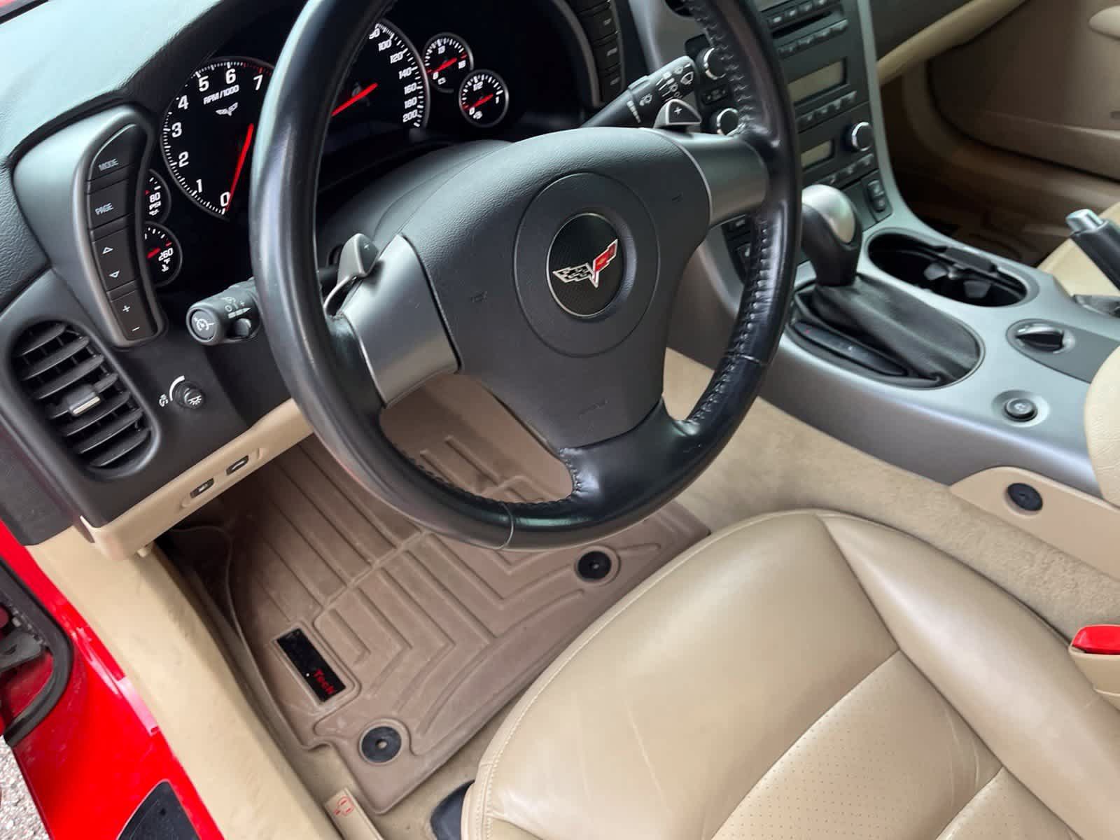 Used 2006 Chevrolet Corvette Coupe w/ Preferred Equipment Group RWD image 31