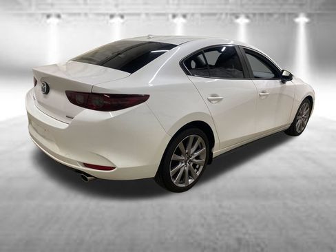 Used 2020 MAZDA MAZDA3 Sedan w/ Preferred Package FWD image 8