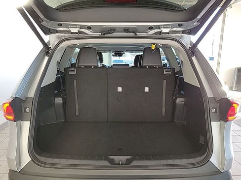 Used 2025 Toyota Grand Highlander AWD image 14