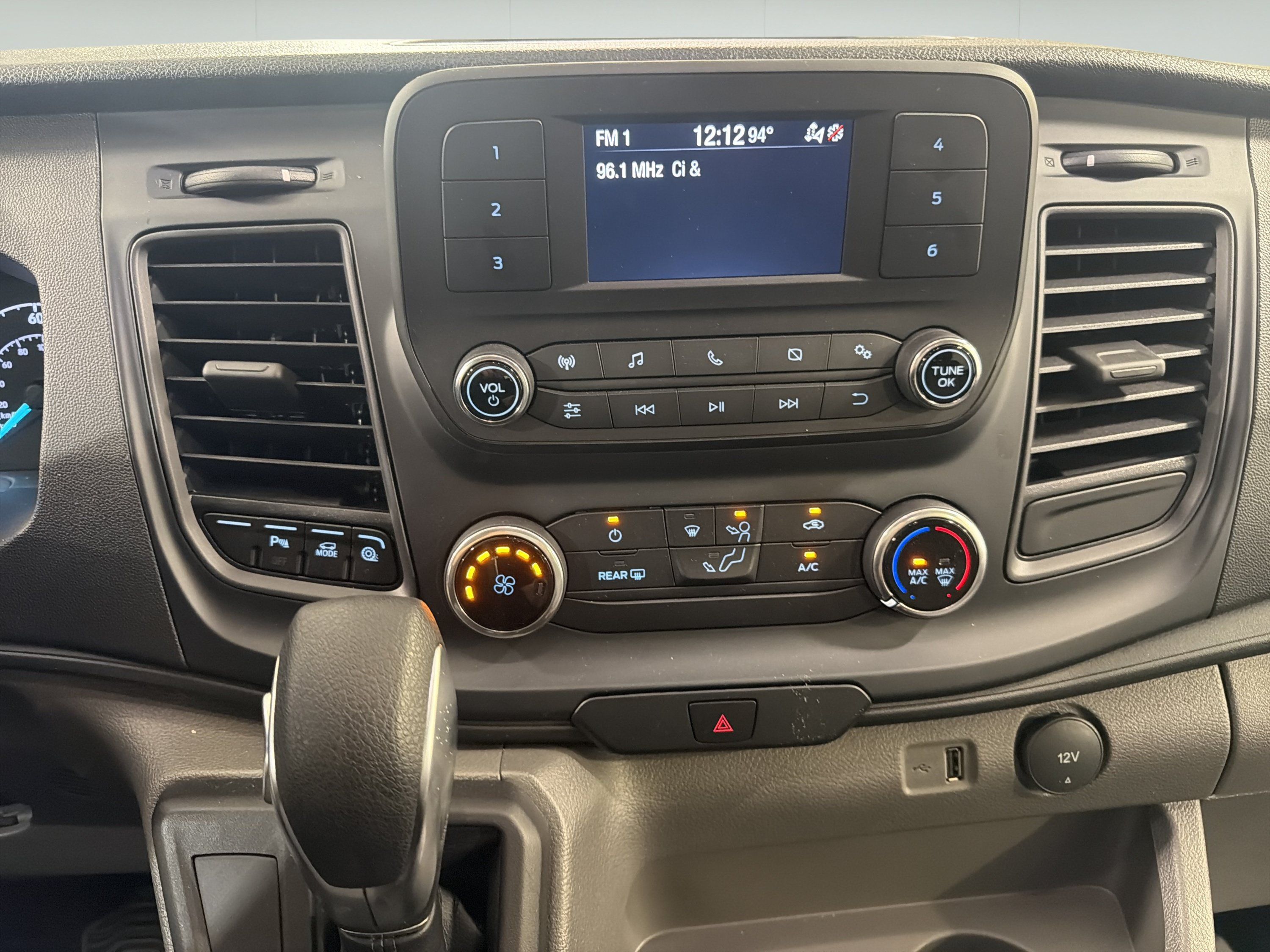 Used 2024 Ford Transit 350 XL RWD image 16