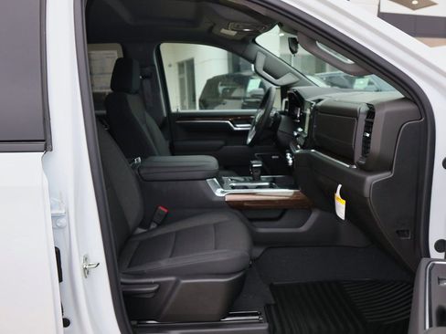 New 2026 GMC Sierra 1500 Elevation w/ Preferred Package image 29