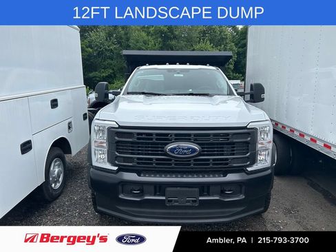 New 2026 Ford F550 4x4 Crew Cab image 2