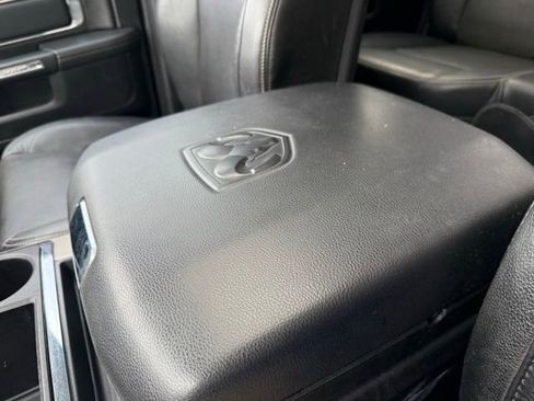 Used 2015 RAM 2500 Laramie w/ Black Appearance Group image 31