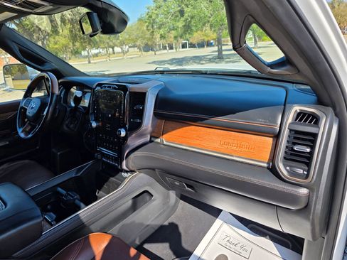 Used 2020 RAM 2500 Limited image 22