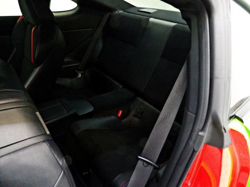 Used 2023 Subaru BRZ Limited w/ Popular Package #2 RWD image 9