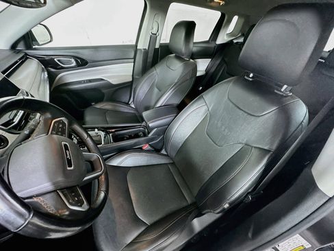 Used 2022 Jeep Compass Limited AWD/4WD image 13