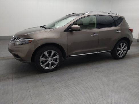 Used 2014 Nissan Murano LE w/ Platinum Edition Package AWD/4WD image 2