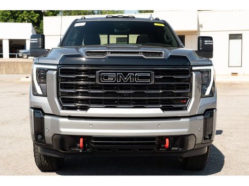 New 2026 GMC Sierra 3500 AT4 w/ AT4 Premium Plus Package AWD/4WD image 3