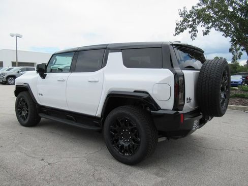 New 2026 GMC Hummer EV SUV image 4