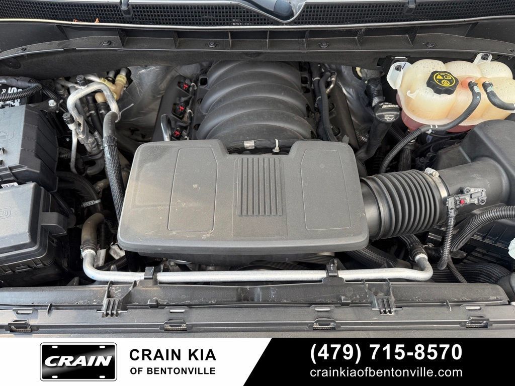 Used 2023 Cadillac Escalade Premium Luxury Platinum w/ LPO, Floor Liner Package AWD/4WD image 34