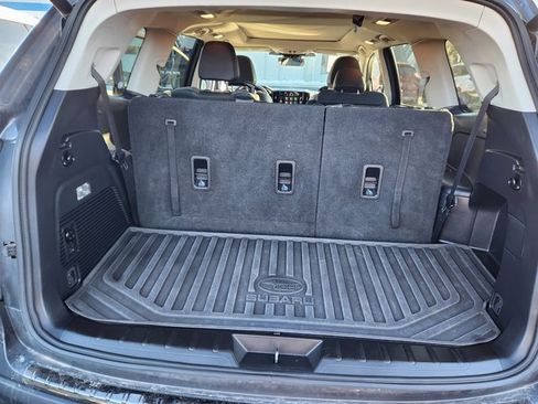 Used 2024 Subaru Ascent Onyx Edition image 6