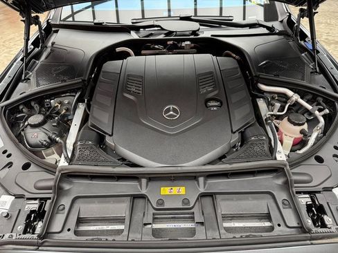 Used 2025 Mercedes-Benz S 580 S 580 image 26