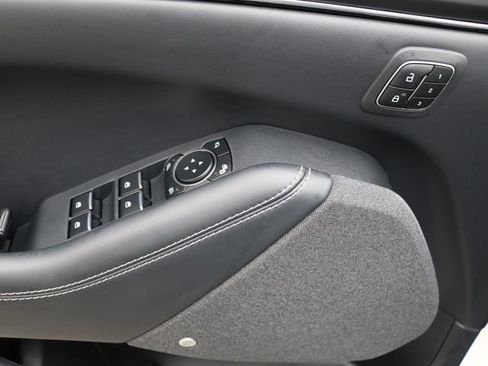 Used 2025 Ford Mustang Mach-E Premium AWD/4WD image 20