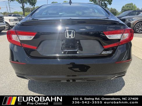 Used 2021 Honda Accord Sport Special Edition image 4