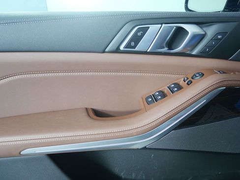 Certified 2023 BMW X5 sDrive40i w/ M Sport Package image 8