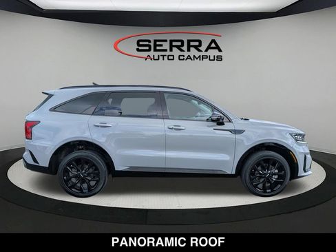 Used 2023 Kia Sorento SX AWD/4WD image 15