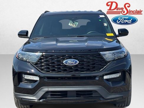 Used 2023 Ford Explorer ST-Line image 2
