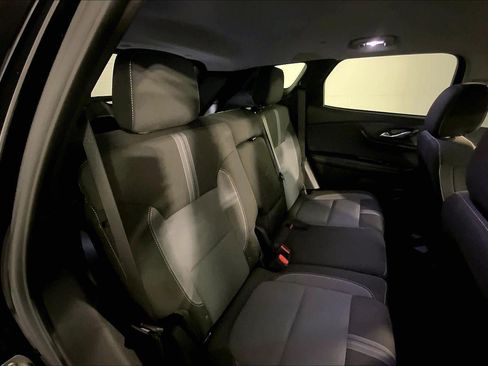 Used 2024 Chevrolet Blazer LT w/ Convenience Package FWD image 23