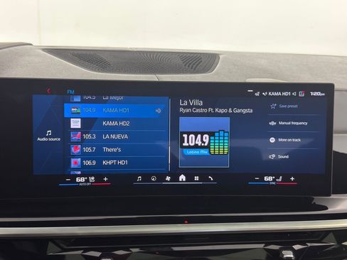 Used 2026 BMW X5 M Competition w/ Executive Package image 23