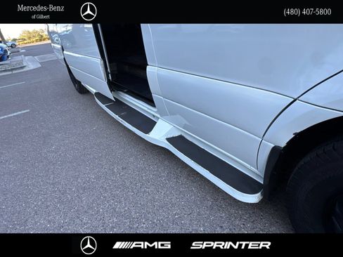 Used 2019 Mercedes-Benz Sprinter 170 image 10