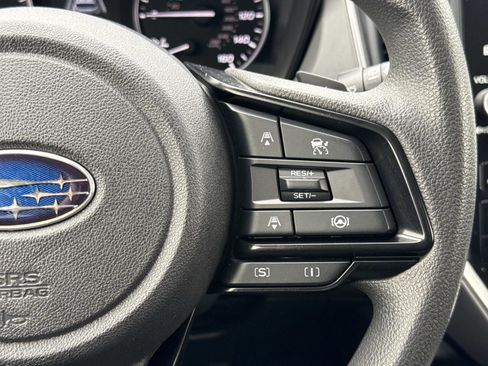 Used 2024 Subaru Crosstrek 2.0i Premium image 8