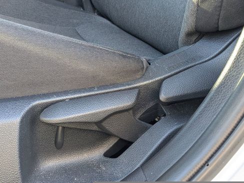 Used 2025 Toyota Camry LE image 19