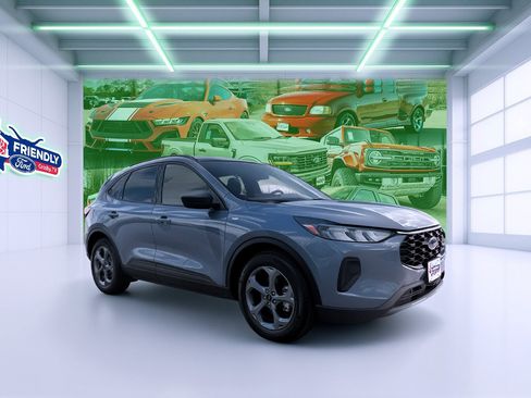 Used 2025 Ford Escape ST-Line w/ Tech Pack #1 image 1